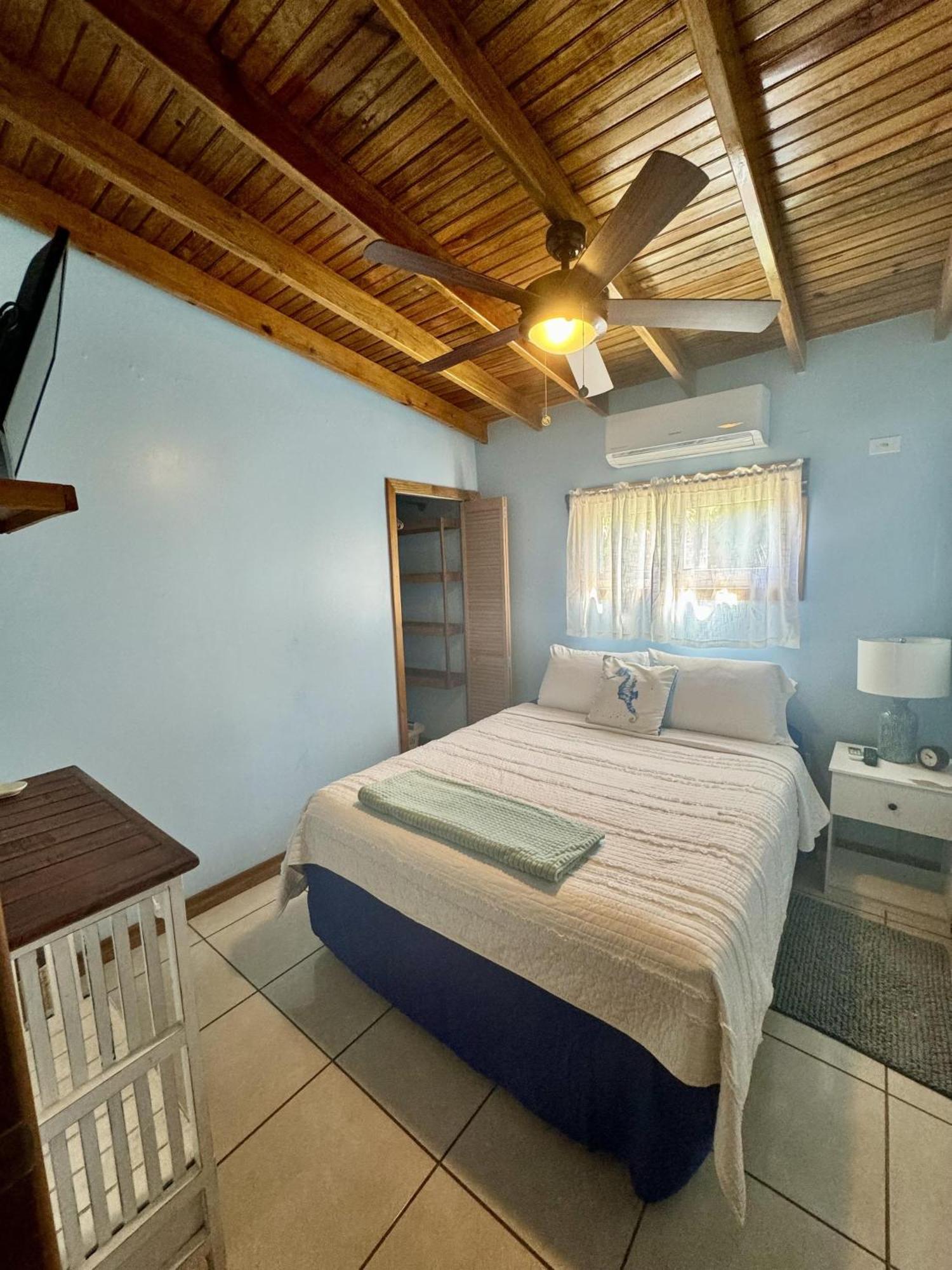 Blue Bahia Resort Sandy Bay Eksteriør billede